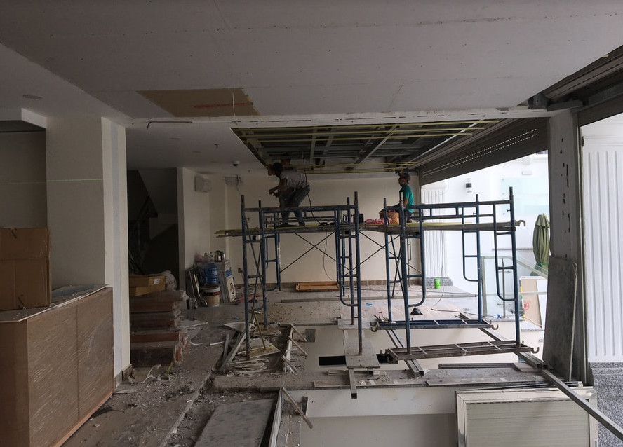 Tháo dỡ hoàn trả mặt bằng theo quy định hợp đồng