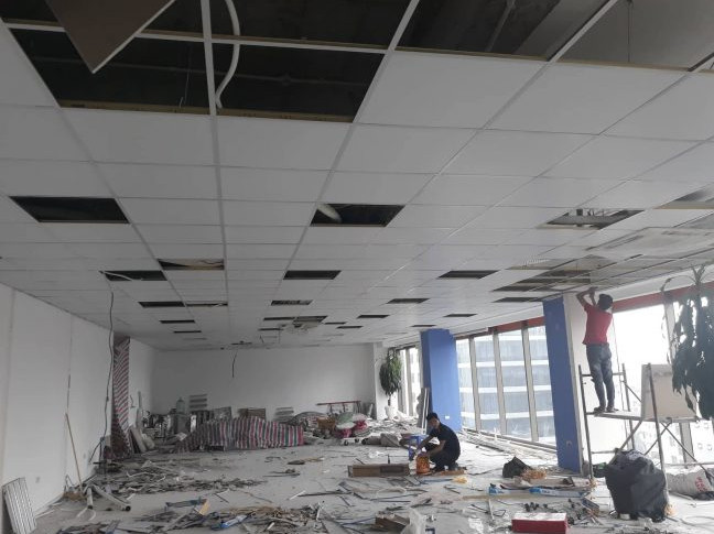 Tháo dỡ nội thất