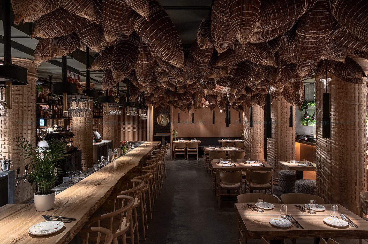 Thiết kế decor nội thất nhà hàng trọn gói uy tín chuyên nghiệp tại Đà Nẵng