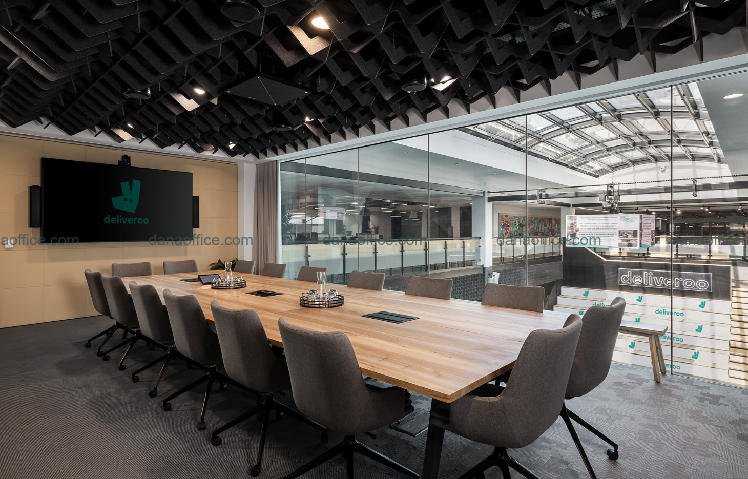 Thiết kế khu vực phòng họp sang trọng 