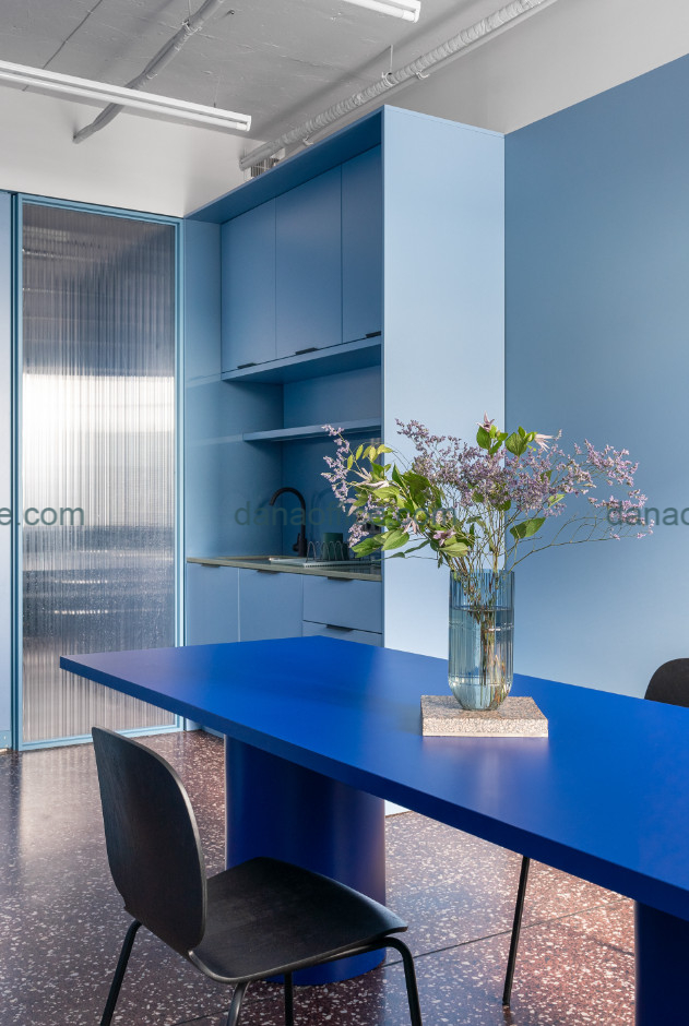 Gam màu xanh mạnh mẽ, thu hút